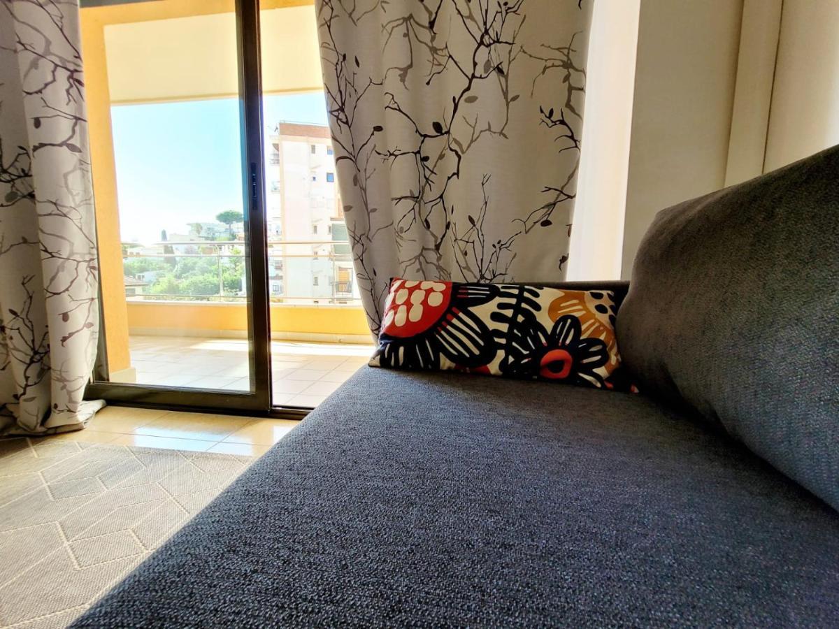 Apartament Lloret De Mar With Terrace Eksteriør billede