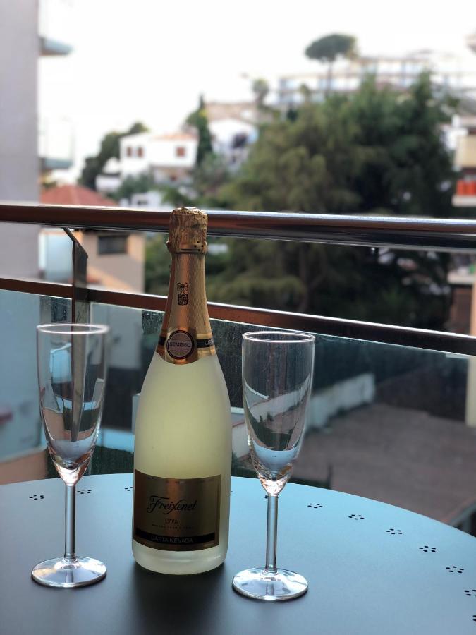 Apartament Lloret De Mar With Terrace Eksteriør billede