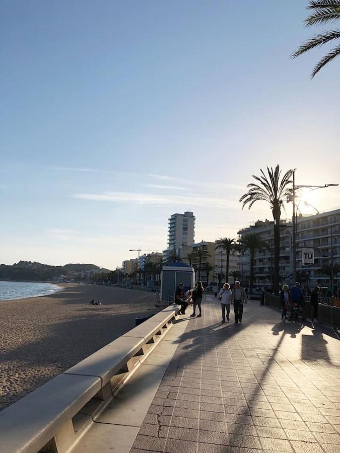 Apartament Lloret De Mar With Terrace Eksteriør billede